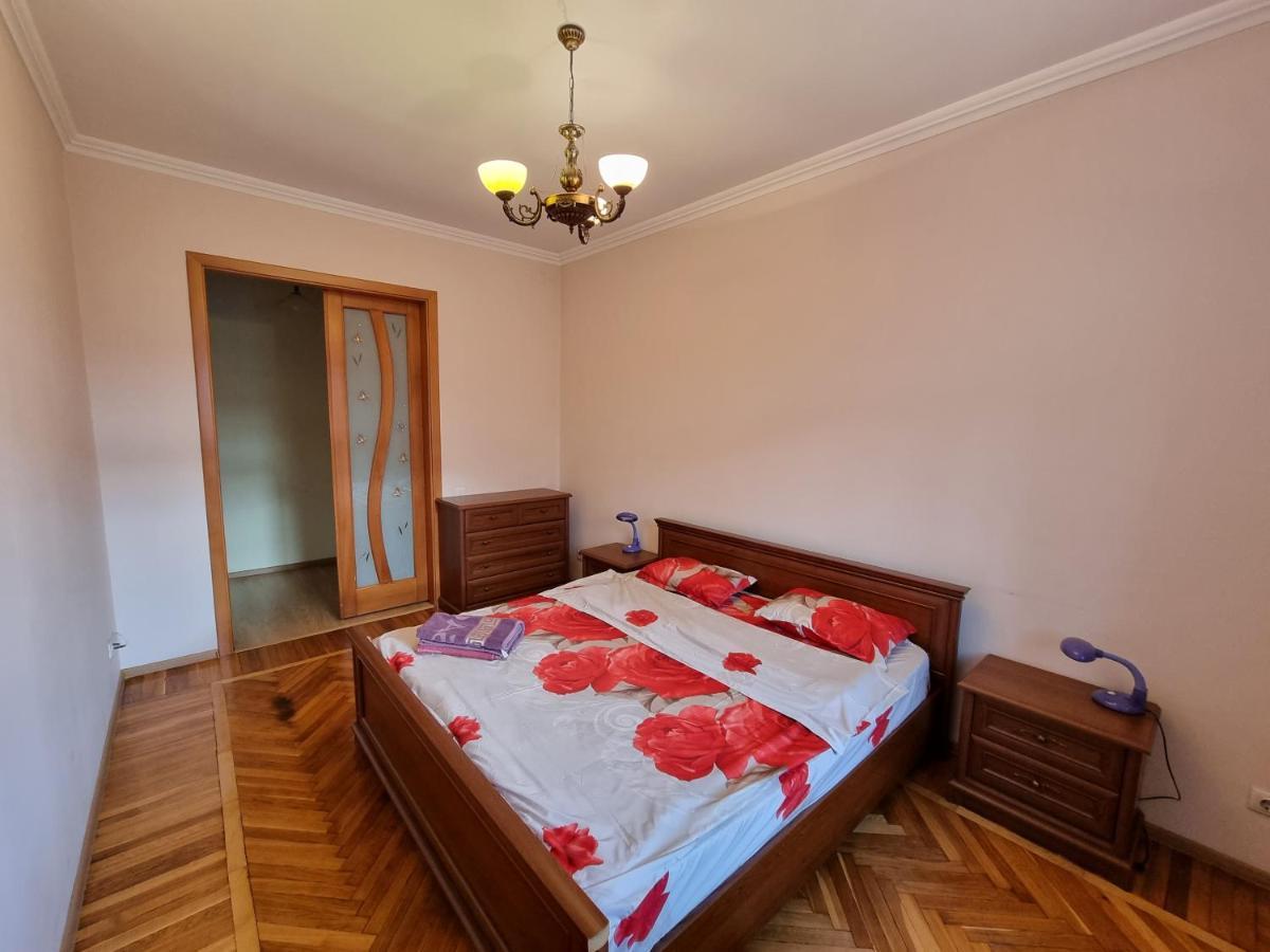 Grand Ultracentral Apartments Stefan Cel Mare In The Heart Of Chisinau Luaran gambar