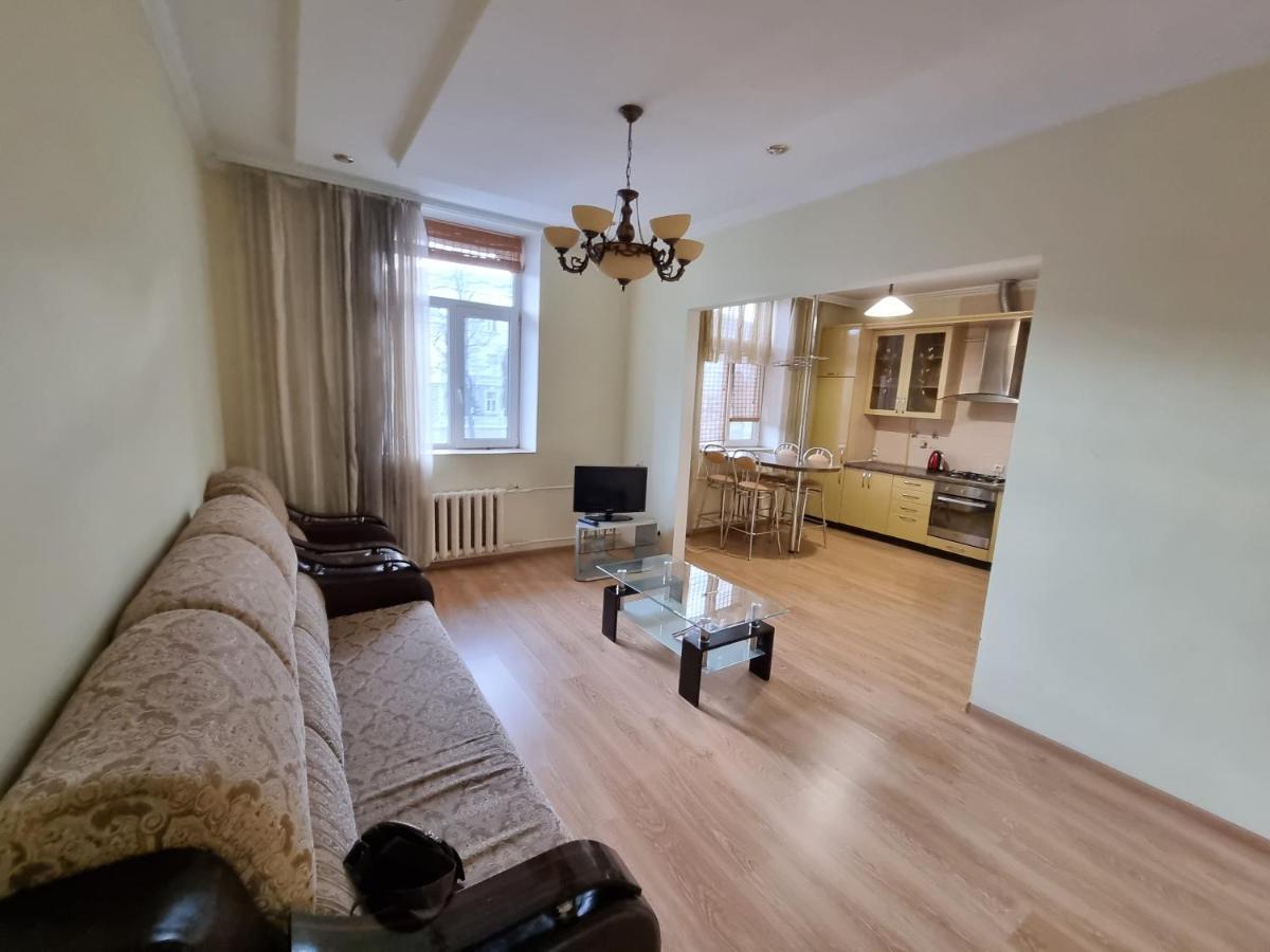 Grand Ultracentral Apartments Stefan Cel Mare In The Heart Of Chisinau Luaran gambar