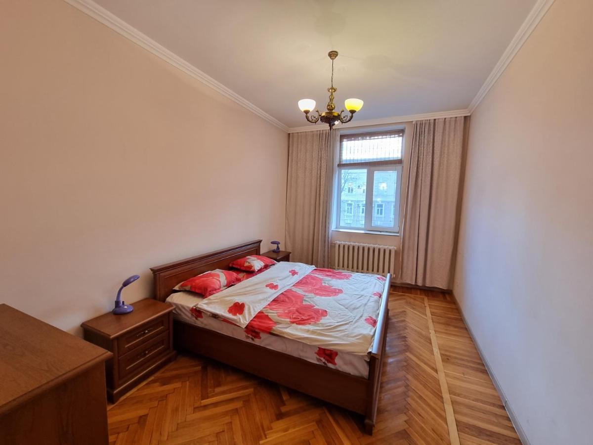 Grand Ultracentral Apartments Stefan Cel Mare In The Heart Of Chisinau Luaran gambar